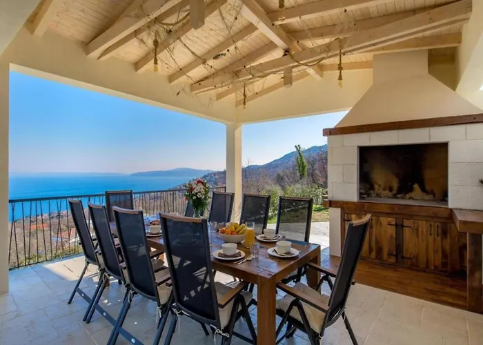 Villa Stunning With Panoramic View *